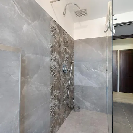 Holiday home Mansarda Vialba Germignaga
