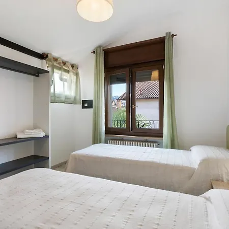Mansarda Vialba Holiday home Germignaga