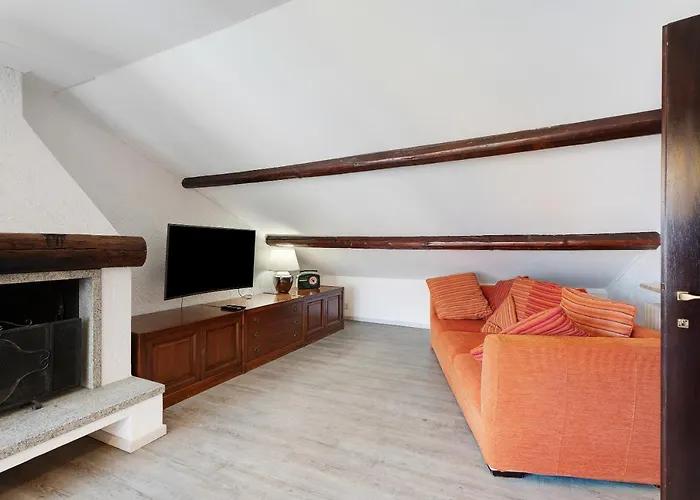 شقة Mansarda Vialba Germignaga